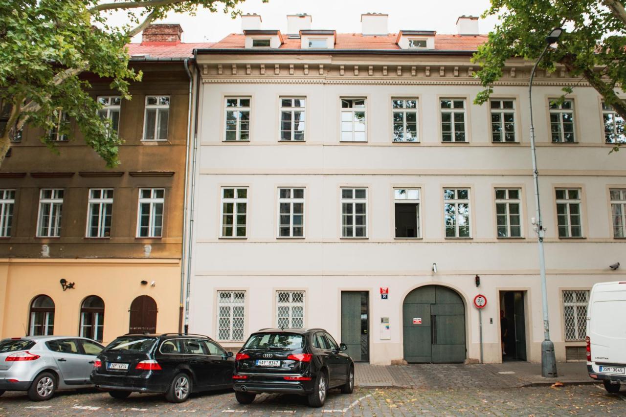 Apartment Gesse Kollarova Praag Buitenkant foto