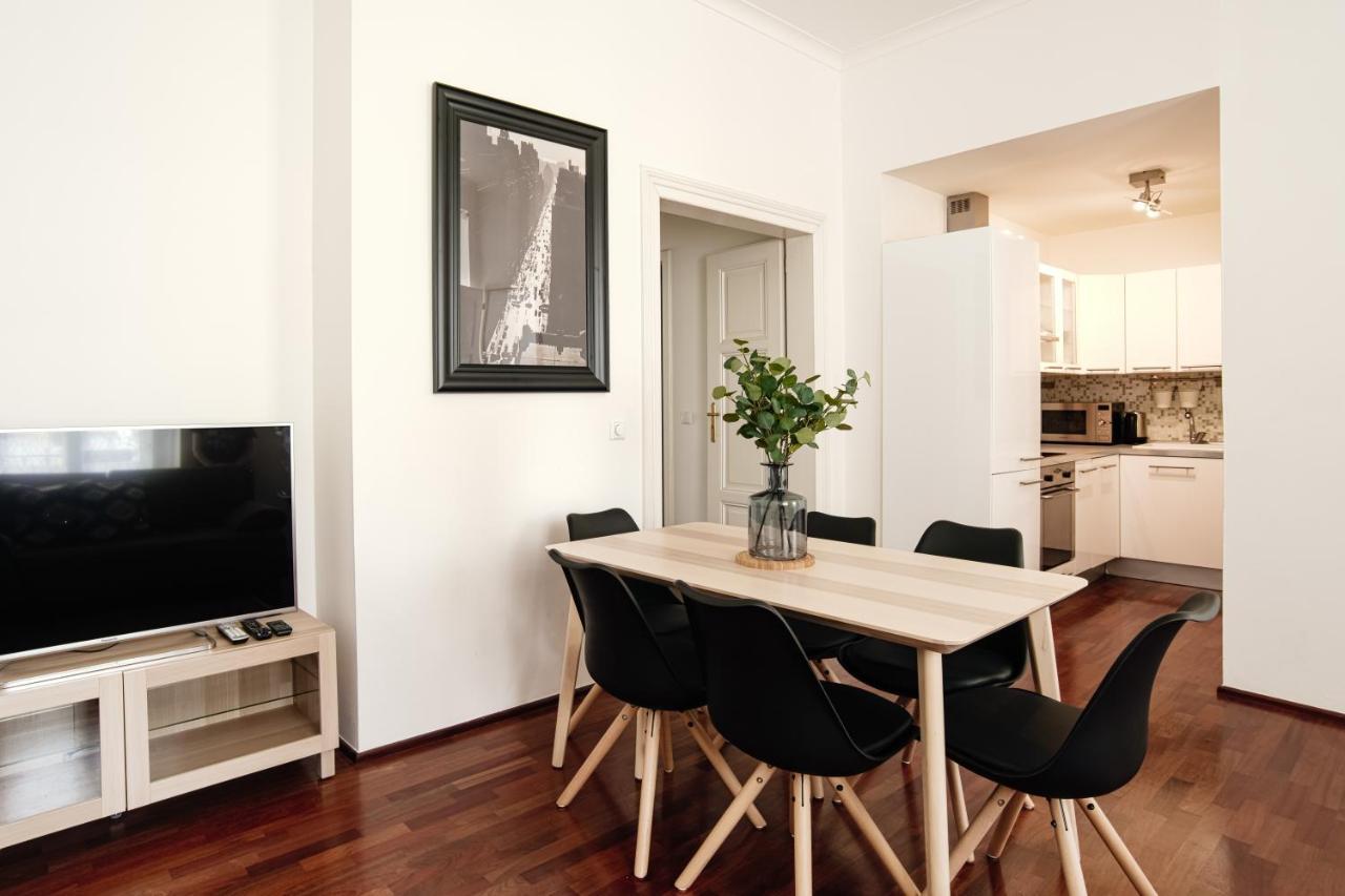 Apartment Gesse Kollarova Praag Buitenkant foto