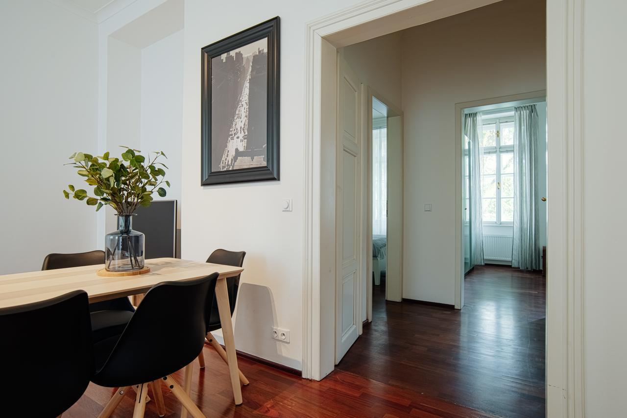 Apartment Gesse Kollarova Praag Buitenkant foto