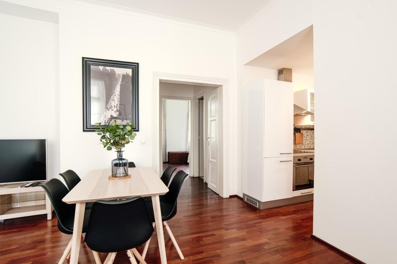 Apartment Gesse Kollarova Praag Buitenkant foto