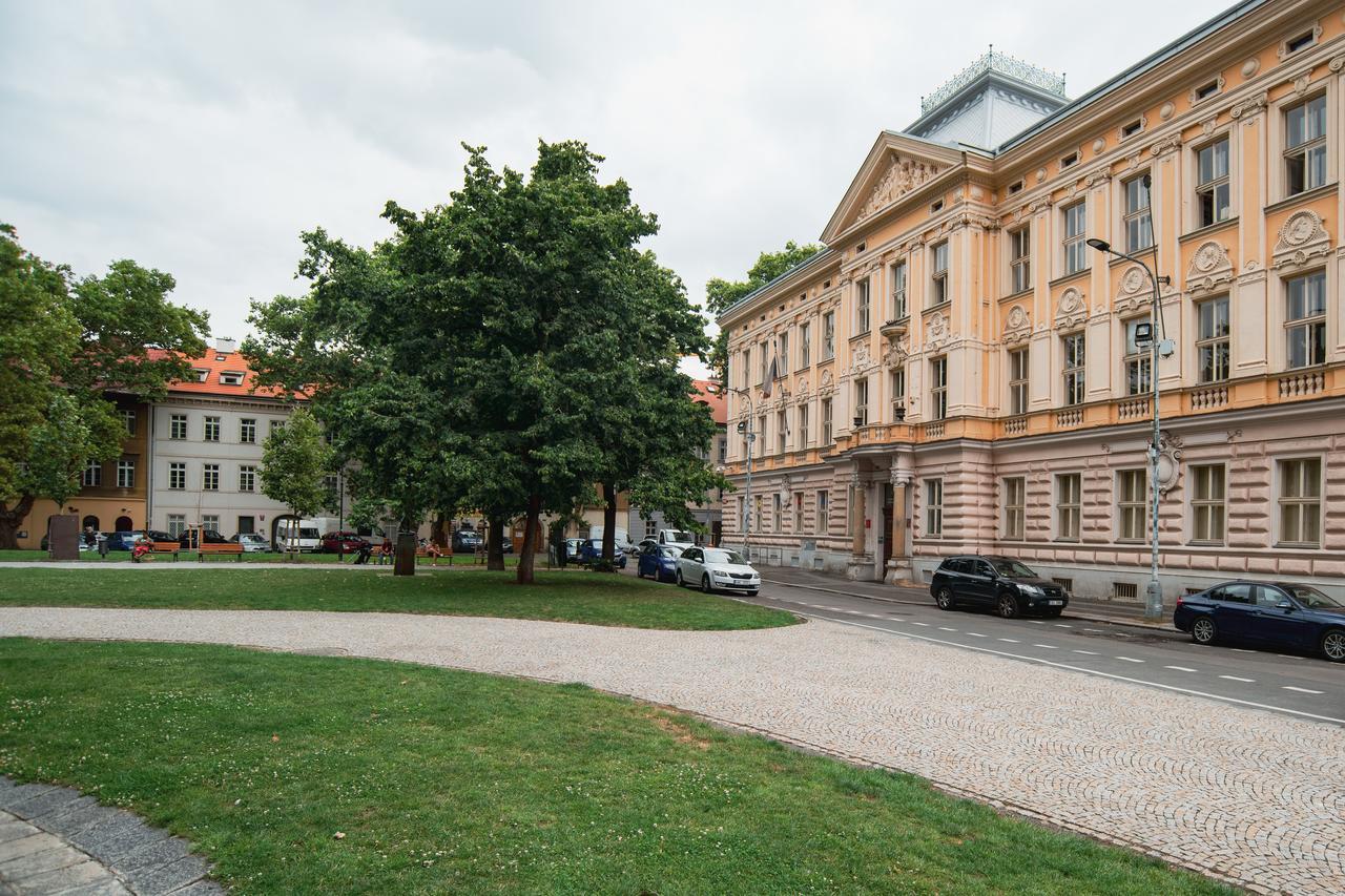 Apartment Gesse Kollarova Praag Buitenkant foto